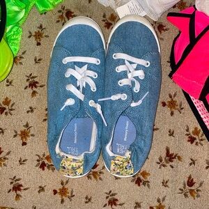 Step into Comfort with Time And Tru Memory Foam Slip On Shoes - Size 8 1/2